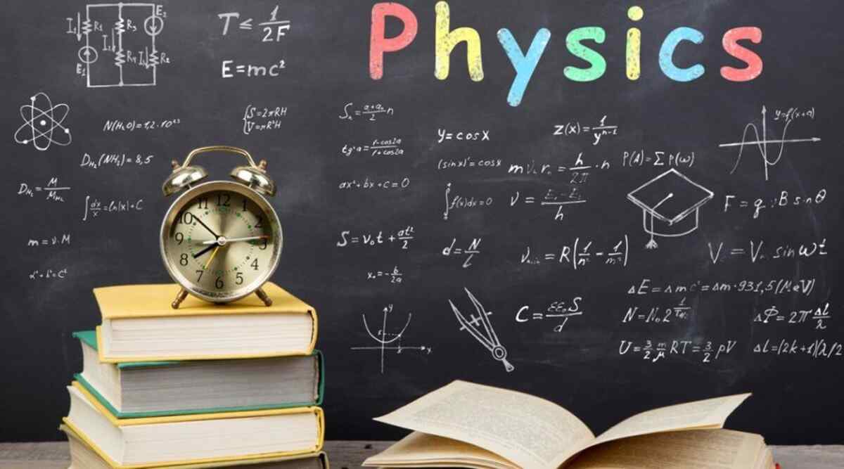 cbse-class-12th-physics-sample-paper-getmyuni